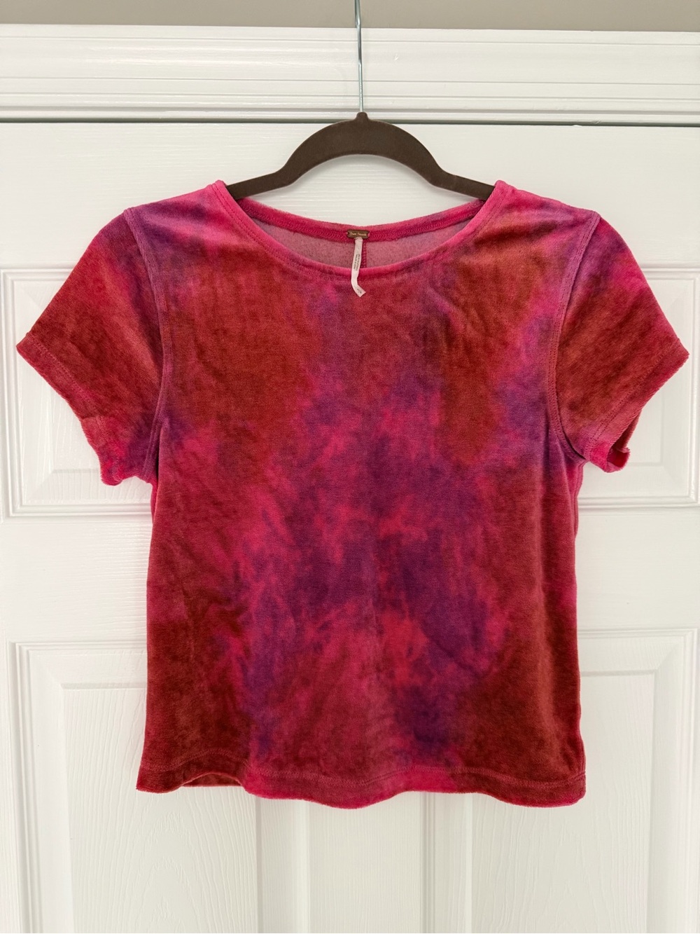 Free People Women's Pink/Red/Purple Tie-Dye Short Sleeve Top